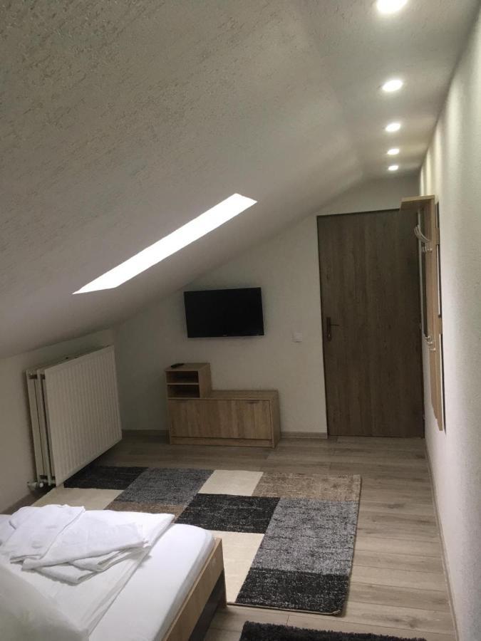 Guest house Casa Andy 3*